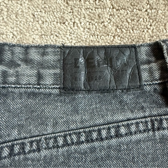 Glassons Distressed Denim Shorts - Picture 3 of 10